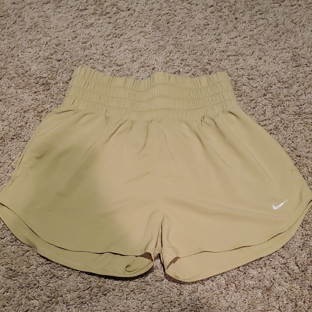Nike Women's Athletic Shorts in Pale Yellow